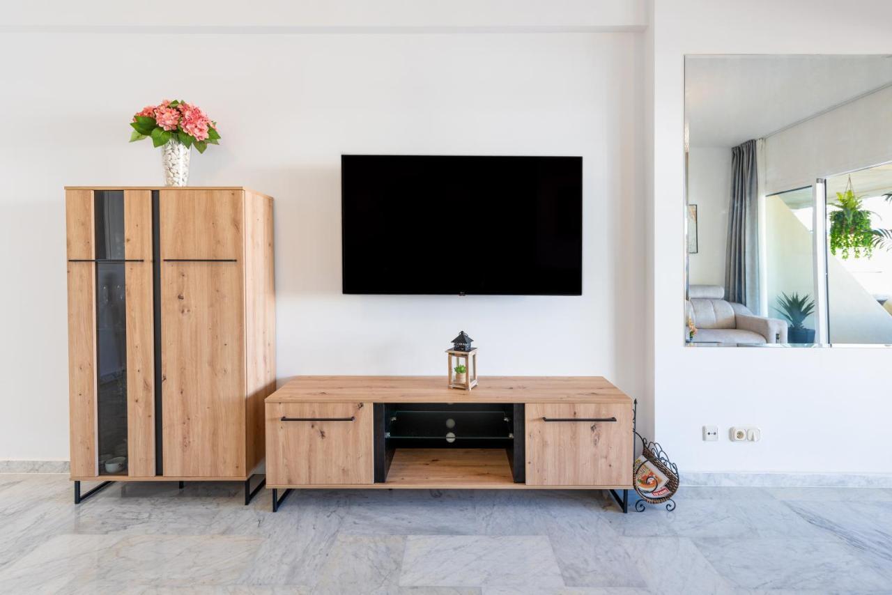 Wintowinrentals Apartamento De Lujo En Medio De Puerto Marina. Benalmádena Exteriör bild