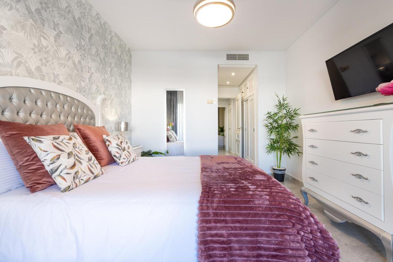 Wintowinrentals Apartamento De Lujo En Medio De Puerto Marina. Benalmádena Exteriör bild